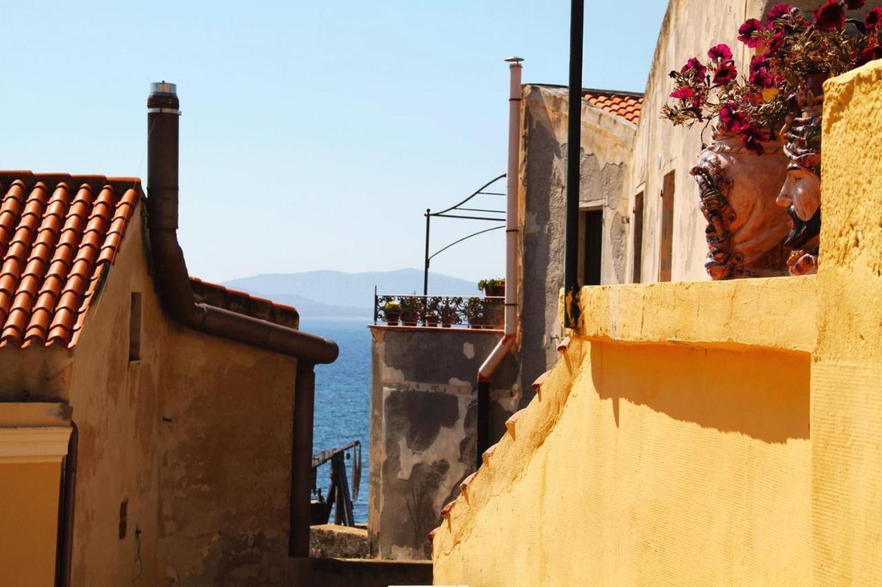 Casa Vacanza Il Campanile Alghero Kültér fotó
